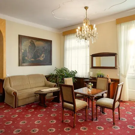 & Park Отель