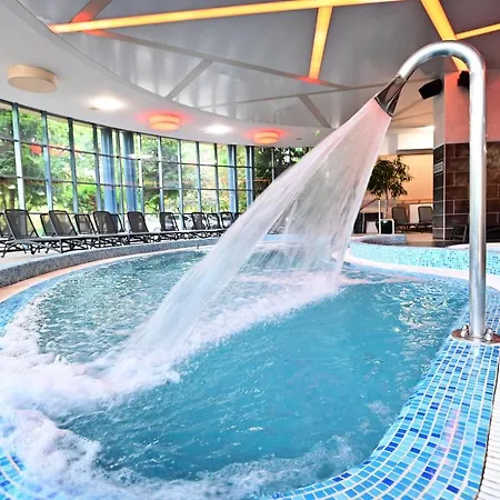 Hotel & Park