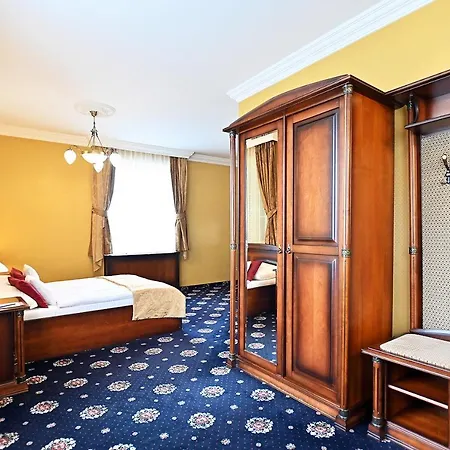 Hotel & Park 4*