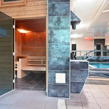 ホテル & Park エゲル