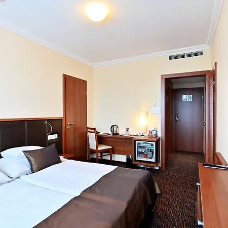 Hotel & Park Eger