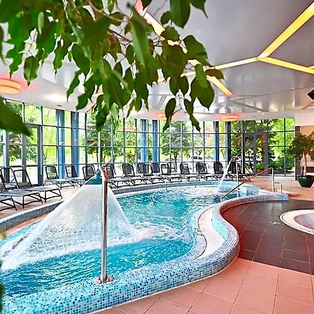 Hotel & Park 3*
